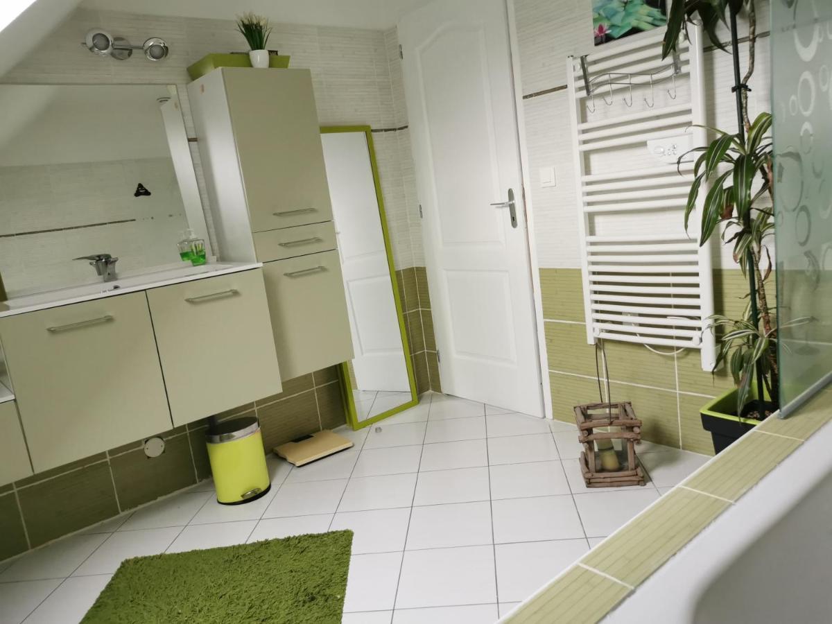 laurilia Bed & Breakfast Saint-Romain-sur-Cher Exterior foto